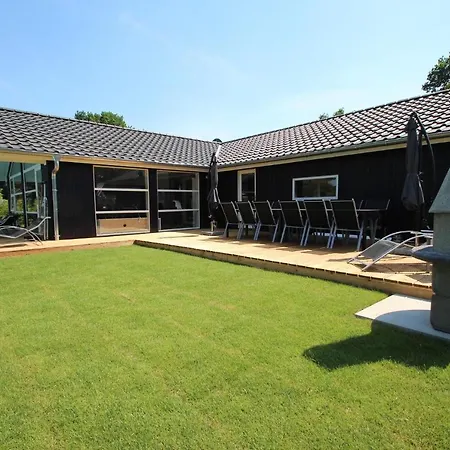 Holiday home With Pool And Sauna On Duemmer, Duemmer Dummer