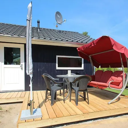 Vakantiehuis Mit Pool Und Sauna Am