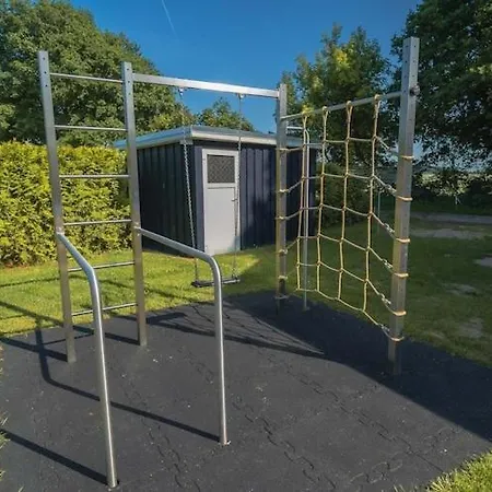 Mit Pool Und Sauna Am Vakantiehuis