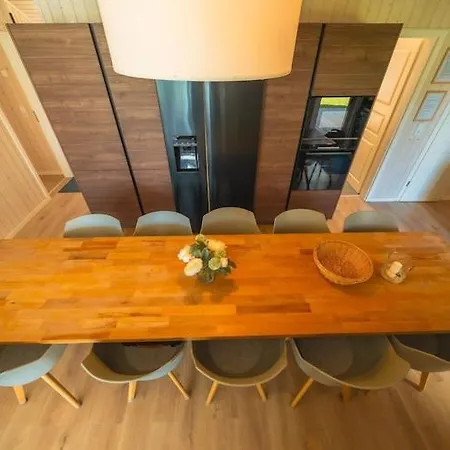 Mit Pool Und Sauna Am Vakantiehuis