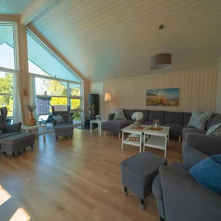 Feriehus Mit Pool Und Sauna Am