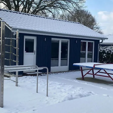 Mit Pool Und Sauna Am