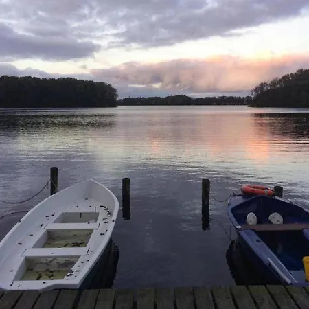 Mit Pool Und Sauna Am Dummer